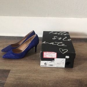 NWT Banana Republic Pumps